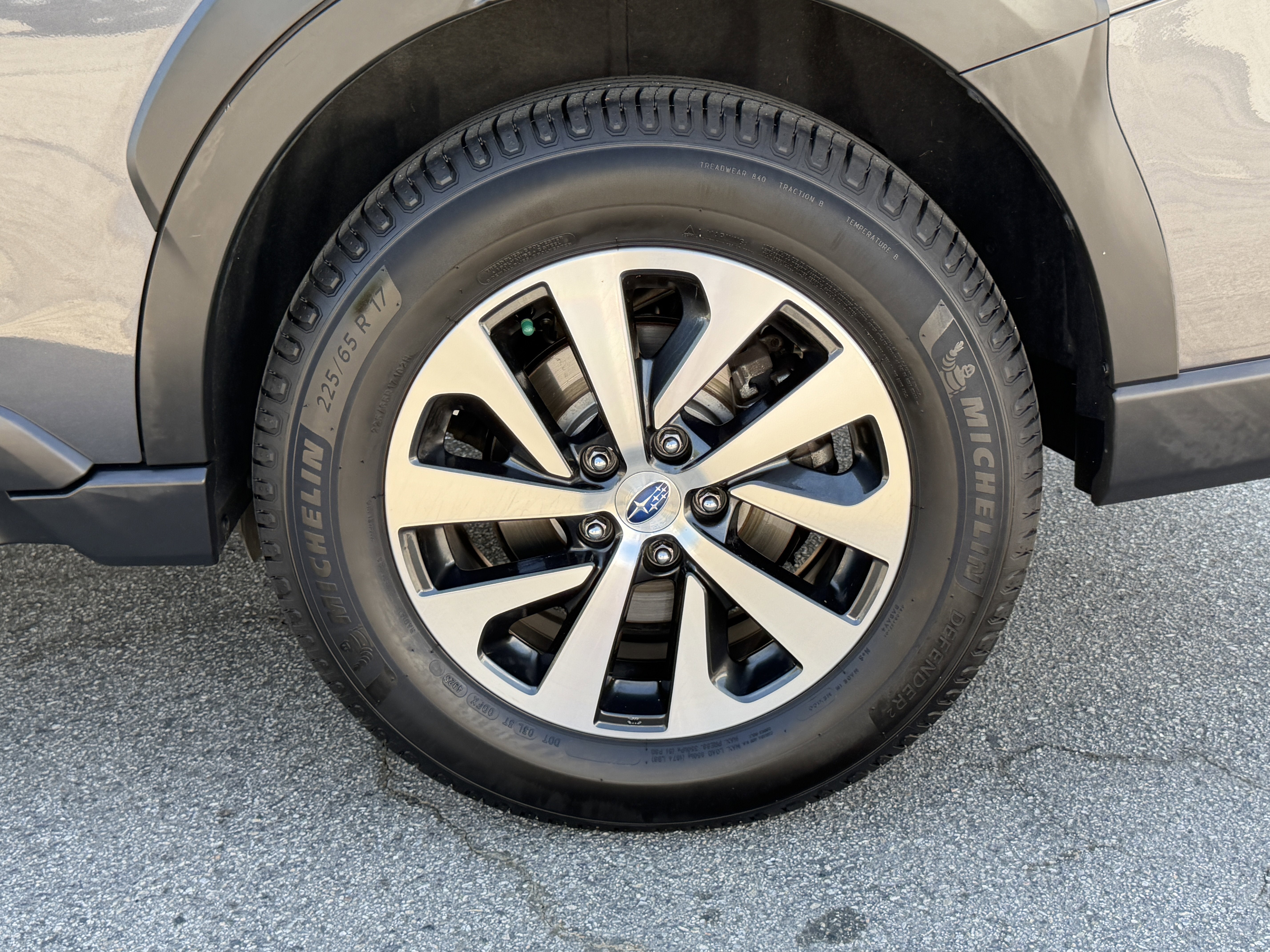 2023 Subaru Outback Premium