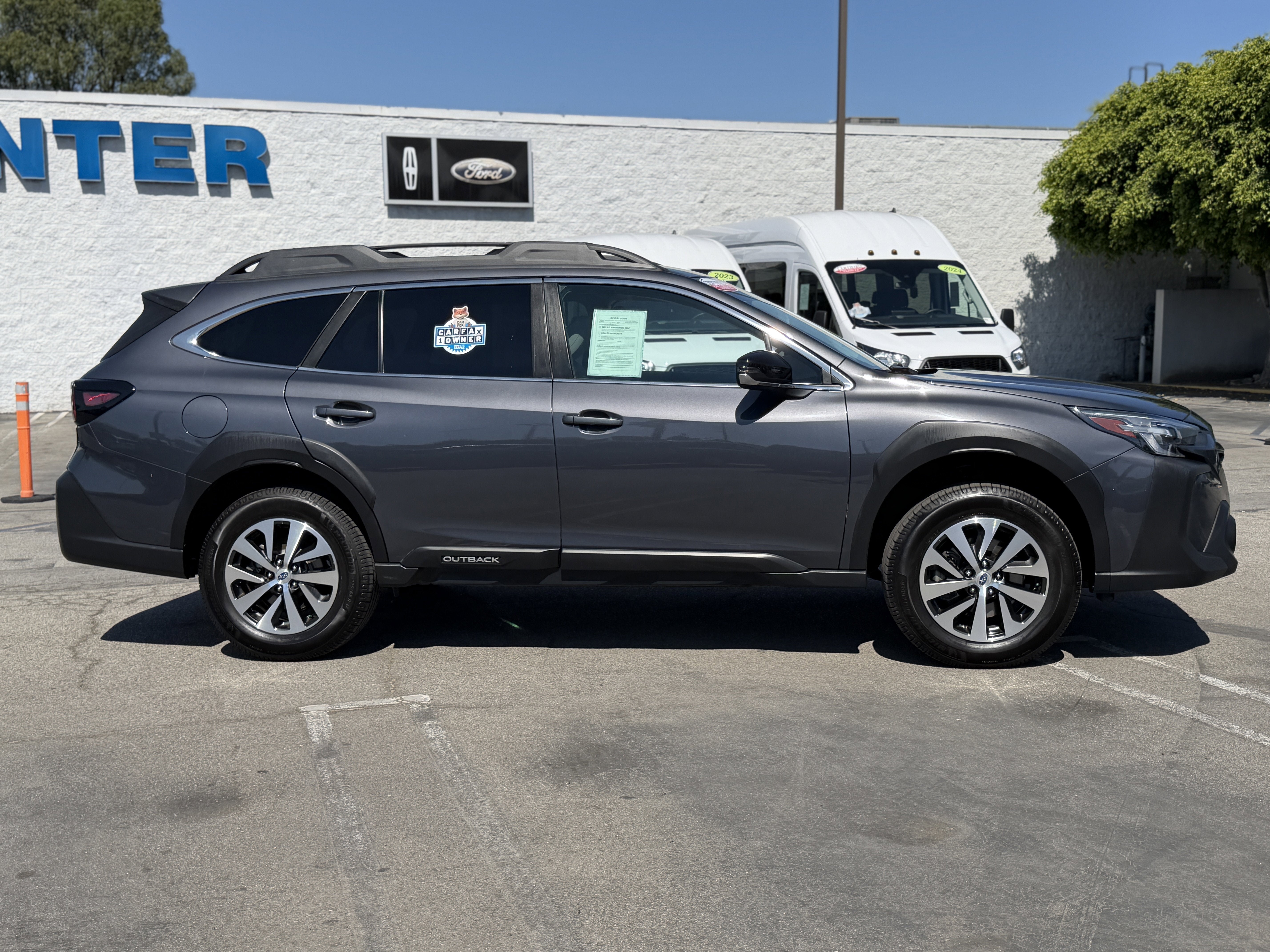 2023 Subaru Outback Premium