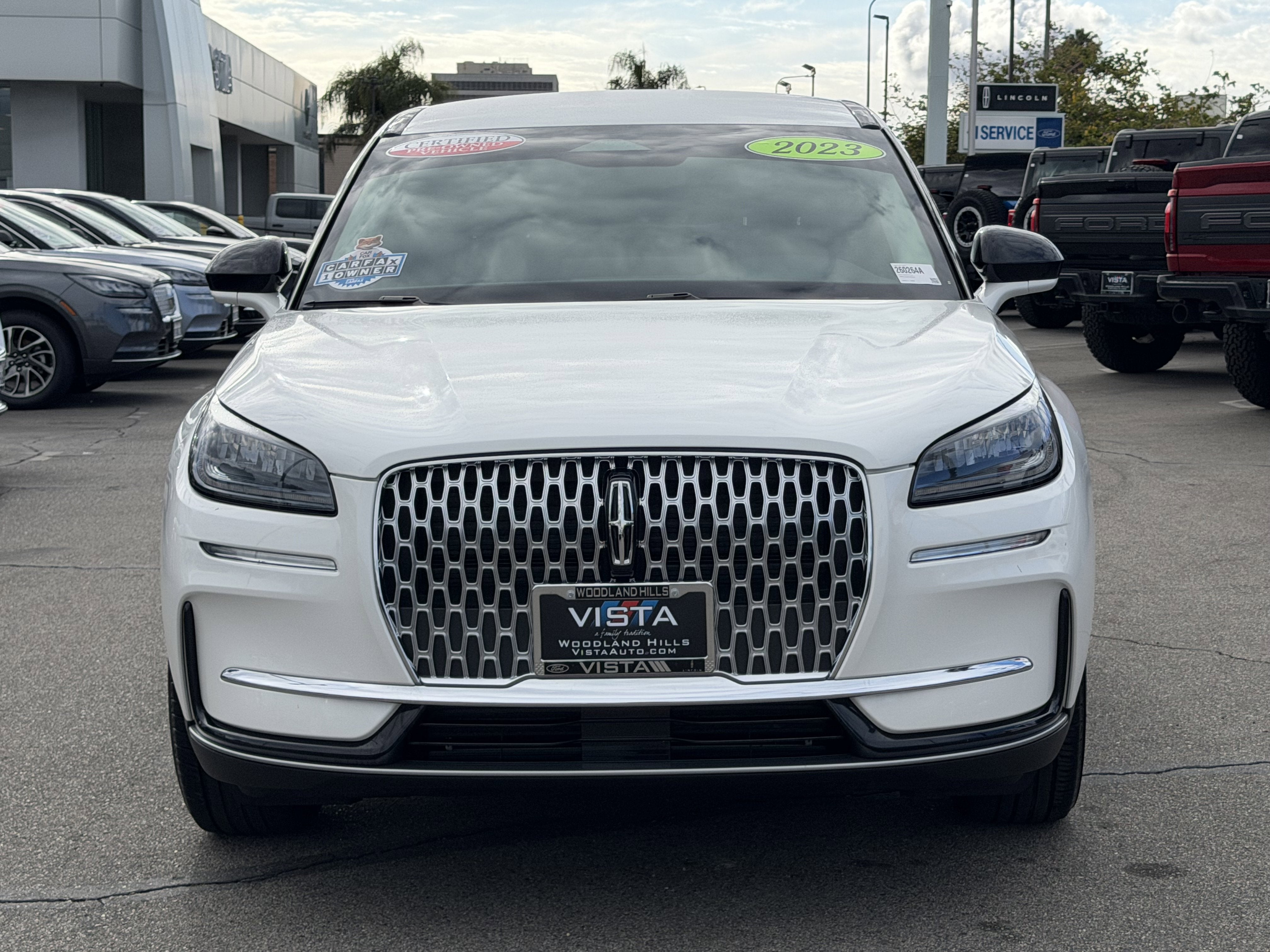 2023 Lincoln Corsair Standard