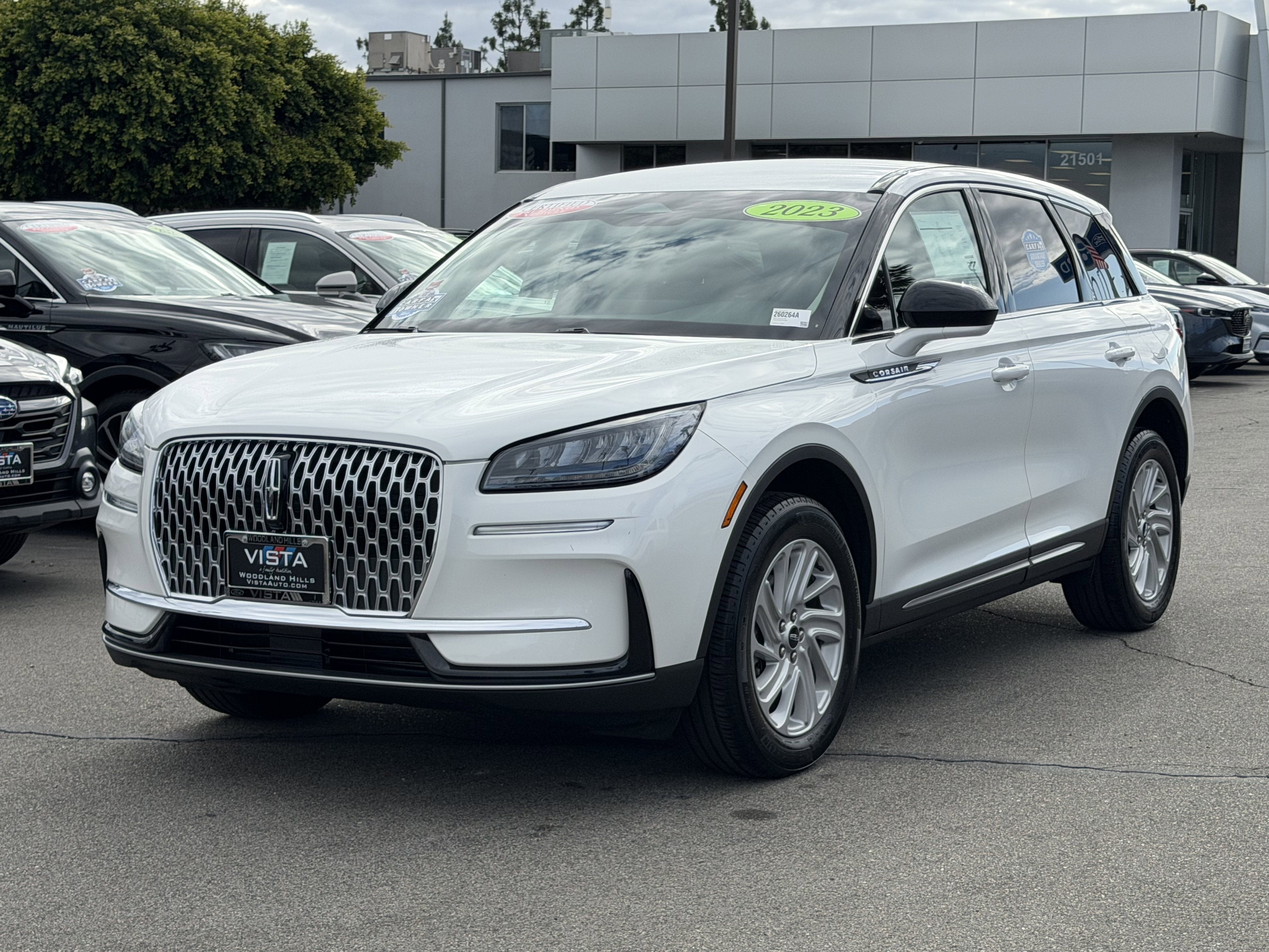 2023 Lincoln Corsair Standard
