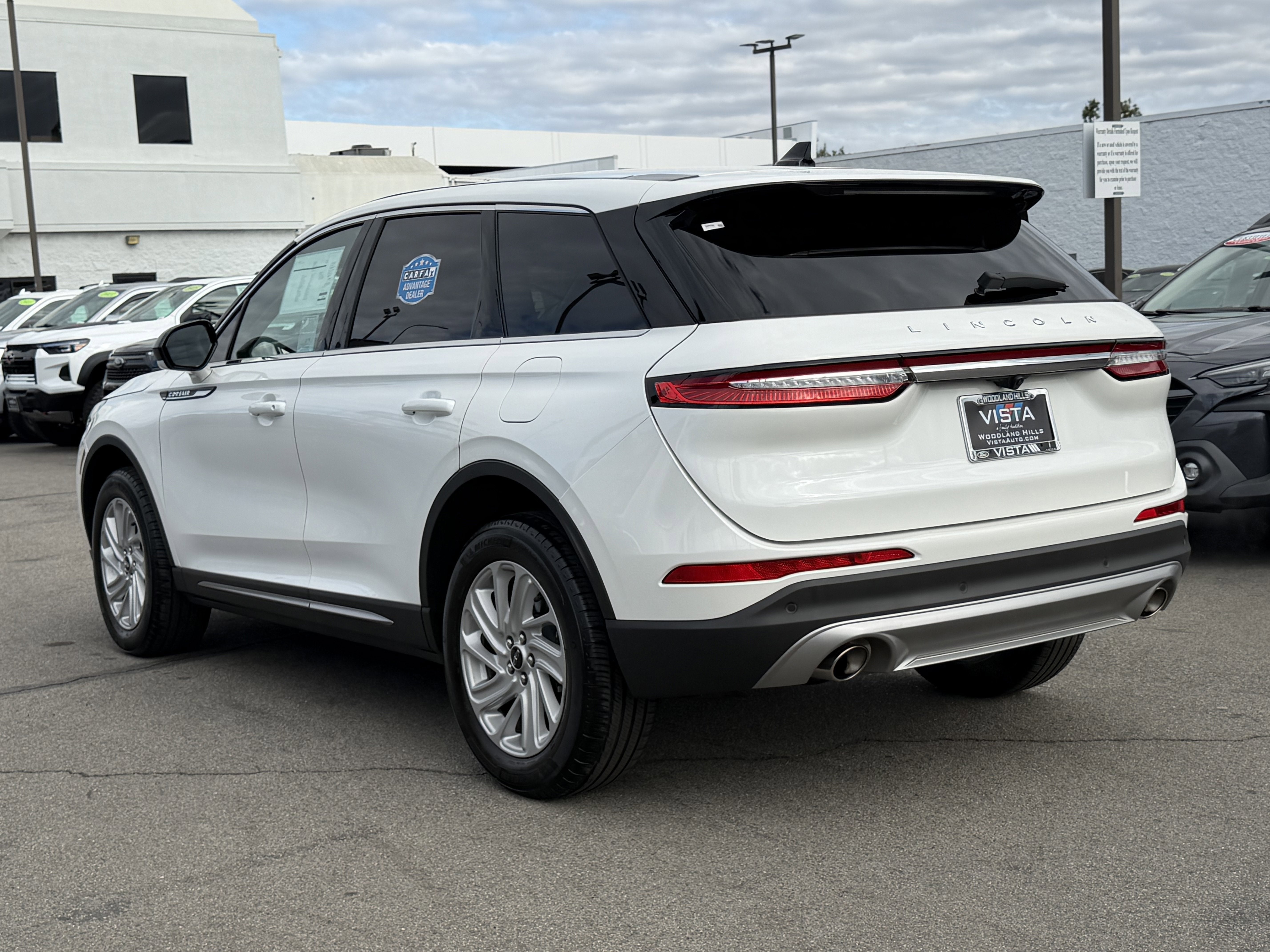 2023 Lincoln Corsair Standard