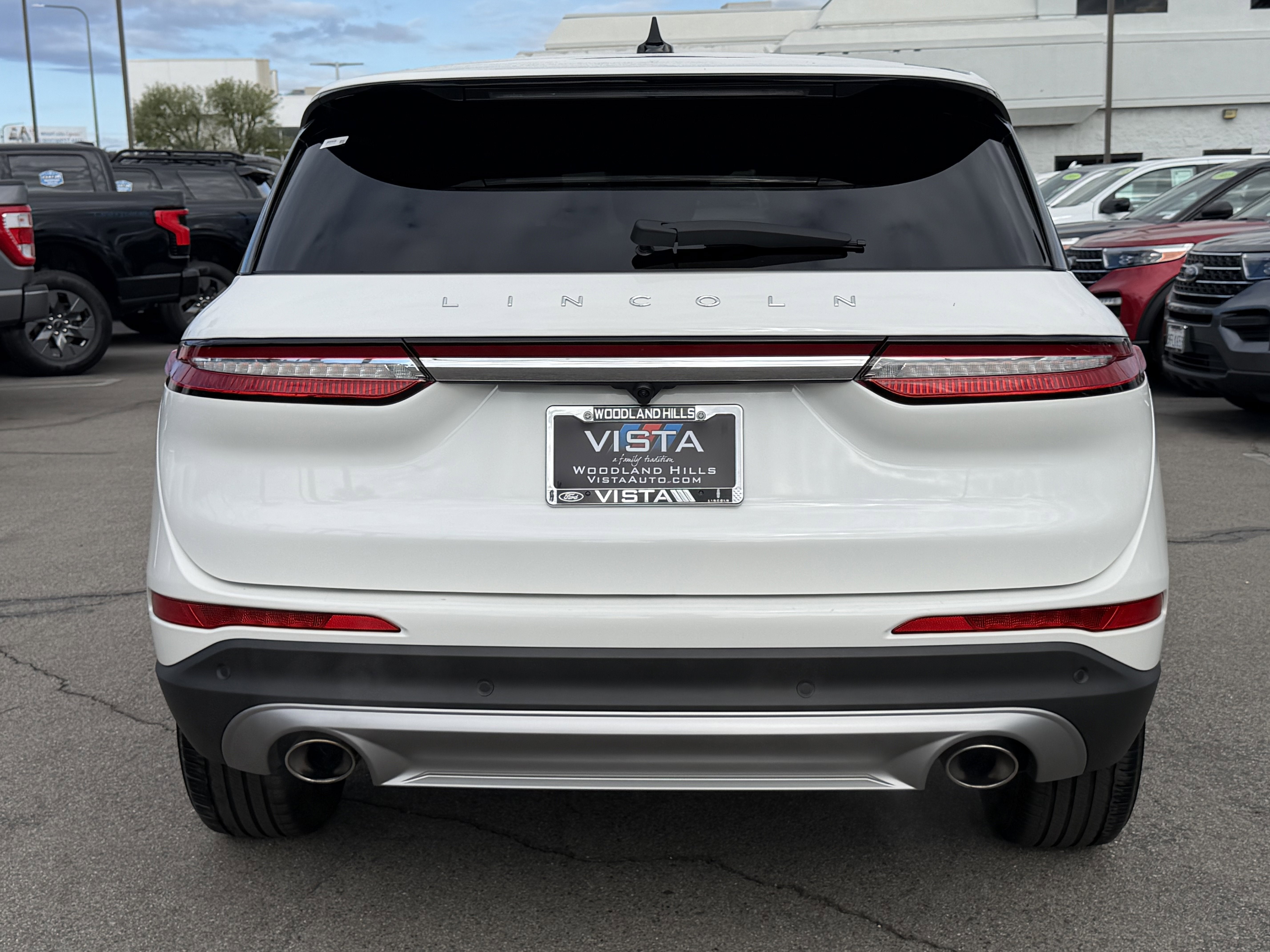 2023 Lincoln Corsair Standard