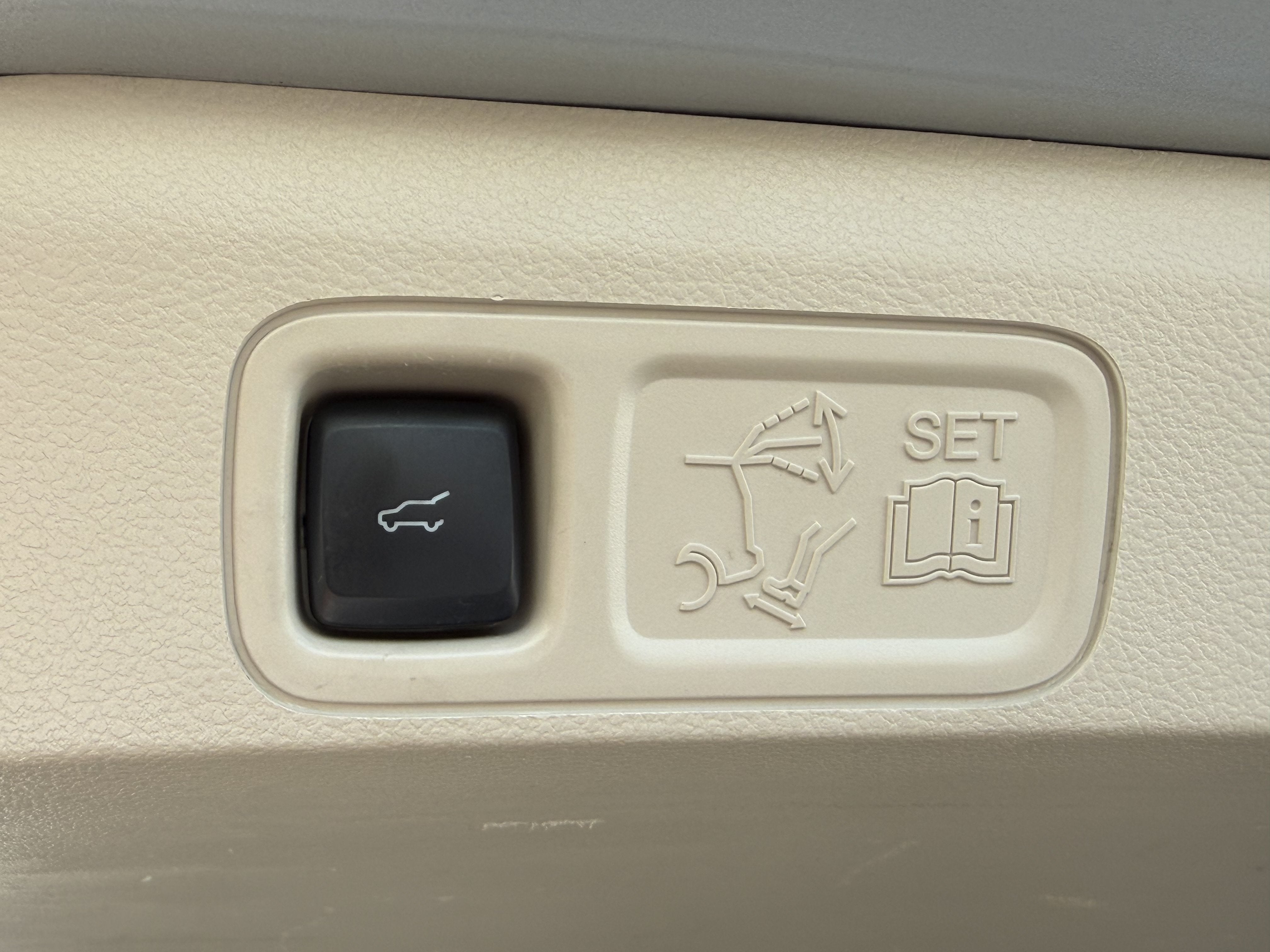 2019 Lincoln Navigator Select