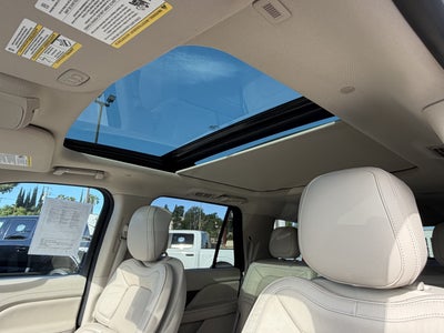 2019 Lincoln Navigator Select