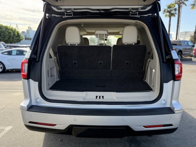 2019 Lincoln Navigator Select