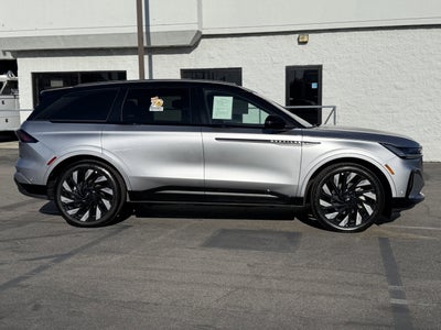 2024 Lincoln Nautilus Reserve