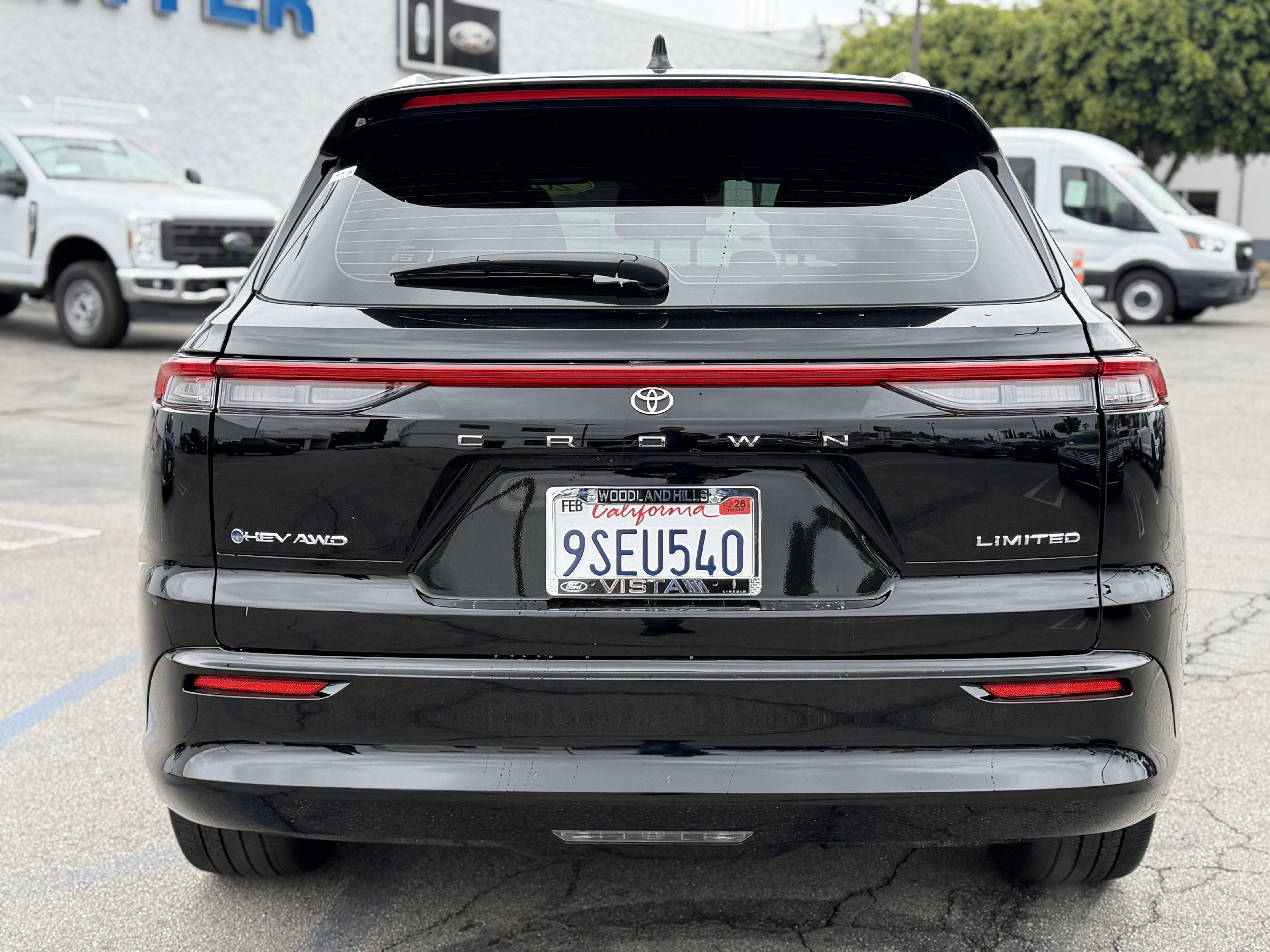 2025 Toyota Crown Signia XLE