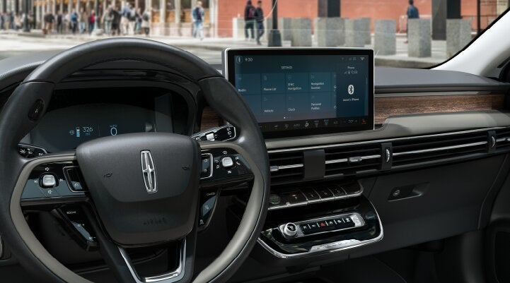 The center screen of the new 2025 Lincoln Corsair® SUV is showcased with its SYNC® 4 capabilities highlighted | Vista Lincoln Woodland Hills in Woodland Hills CA