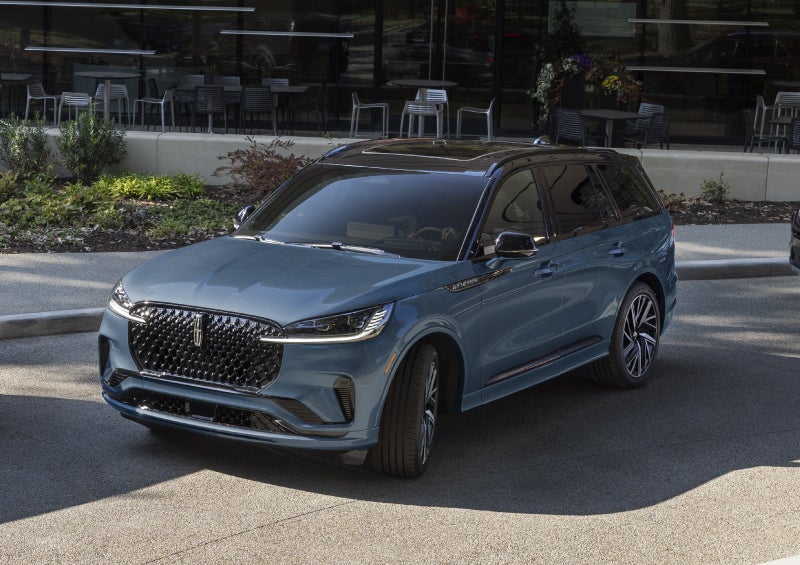 A 2026 Lincoln Black Label™ Aviator® SUV is shown with the available Special Edition Package. | Vista Lincoln Woodland Hills in Woodland Hills CA